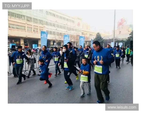 欧冠主题公益跑伦敦站落幕，数千球迷参与募捐助力青训